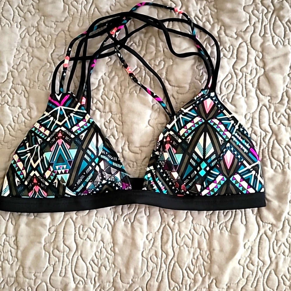 Bikini top